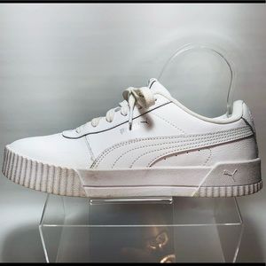 Puma AMPUTEE LEFT SHOE ONLY 9.5 Women's Carina White Sneaker AMPUTEE. Very good